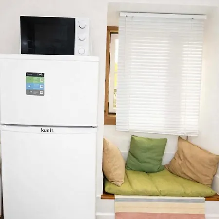 Spacious Quiet &charming ,536mbps Internet * Lisboa